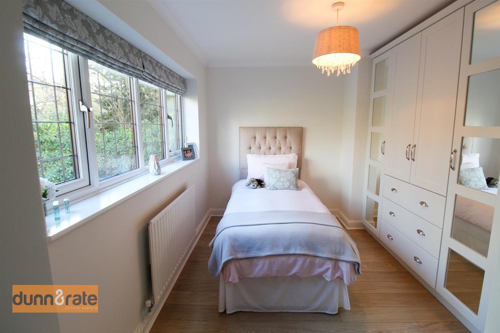 Cedartree Grove, Sneyd Green, Stoke-On-Trent